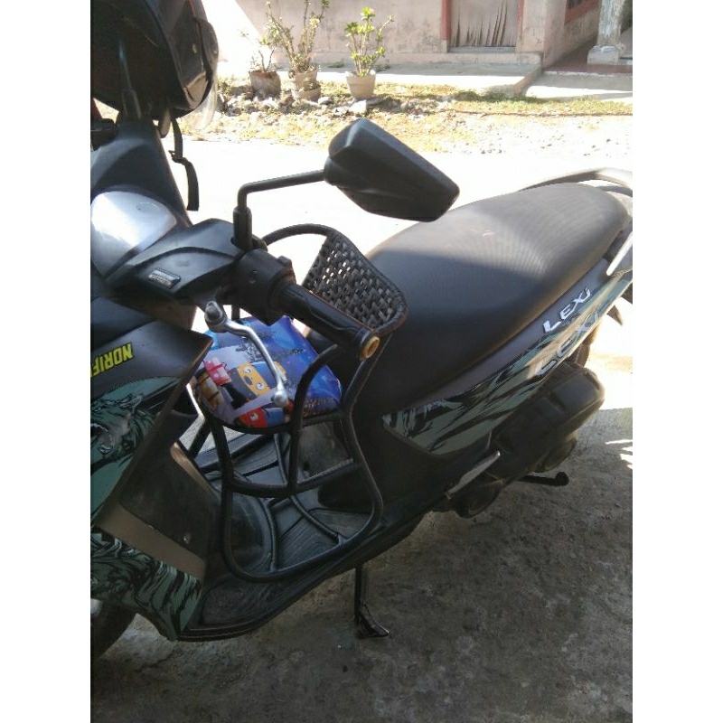 Boncengan motor anak matic / kursi motor anak/ motor lexi /flego