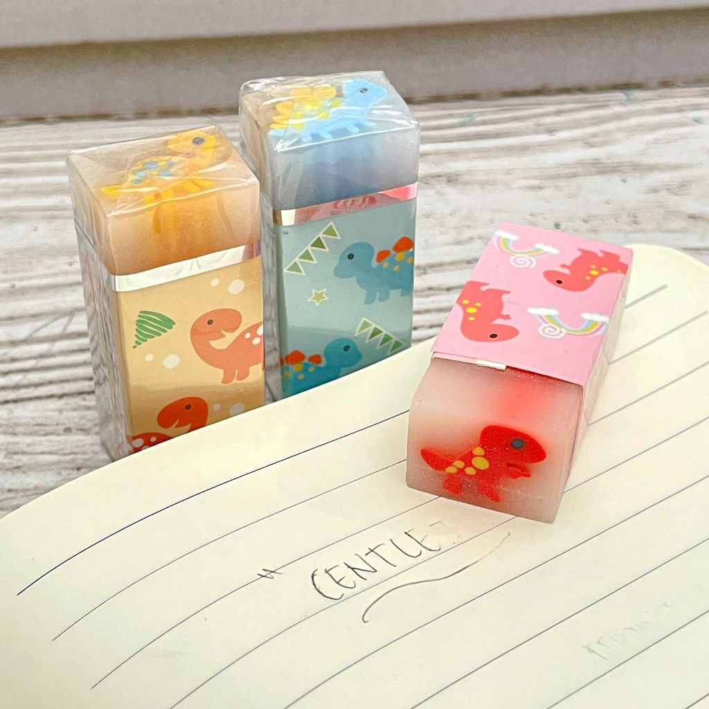 

Rubber Eraser / Penghapus Karet Kotak Mini Karakter Dinosaurus Dino T-Rex Keren Lucu Unik Celan ER-1500 Pink Biru Kuning Hadiah Souvenir Anak Dewasa