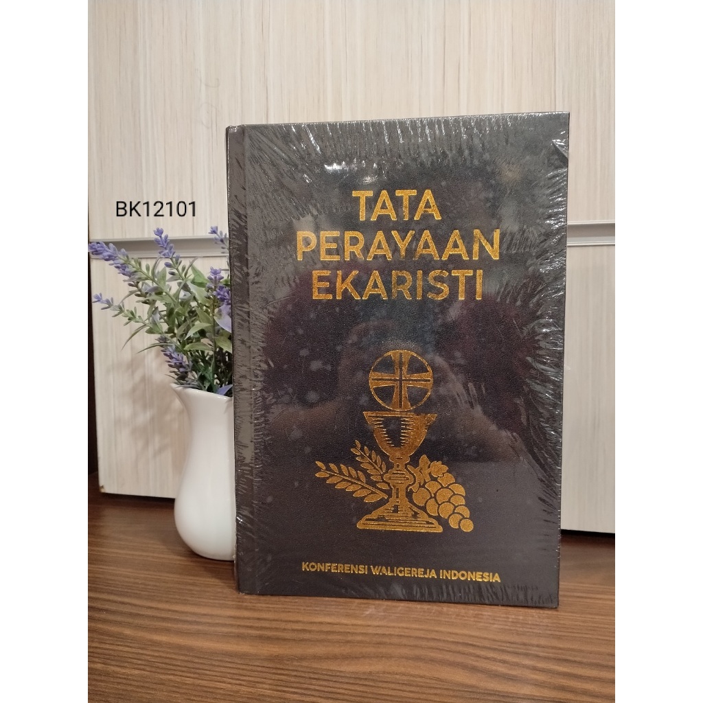 Buku Tata Perayaan Ekaristi ( TPE) Imam Edisi Revisi