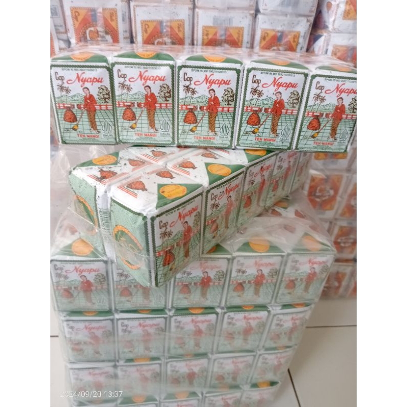 

Teh Nyapu hijau 1slop( 40gr x 10 bungkus )