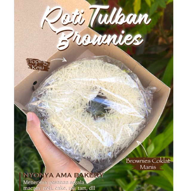 

Roti Brownies Tulban Toping Keju 17cm | Roti Brownies | Nyonya Ama Bakery Spesialis Roti Hajatan (Pre Order)