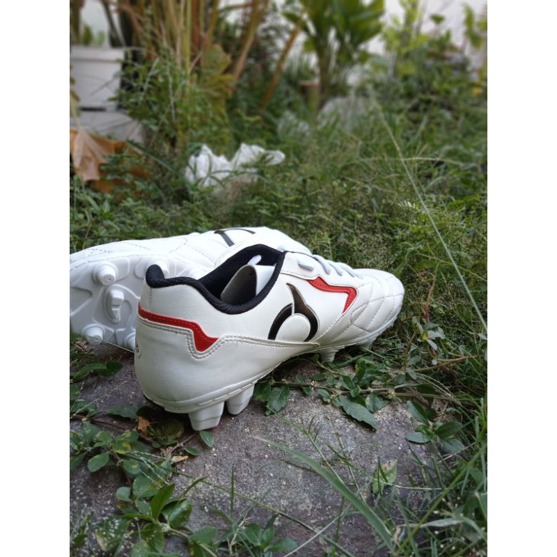 aarstore.id - Sepatu Sepak Bola Ortuseight New Sport