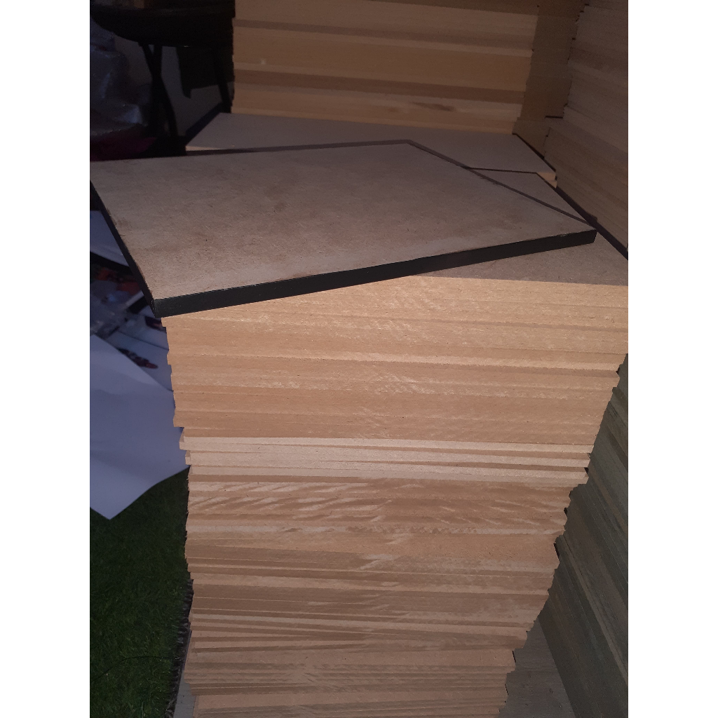 Papan MDF 9mm 20x25cm List Hitam 1muka