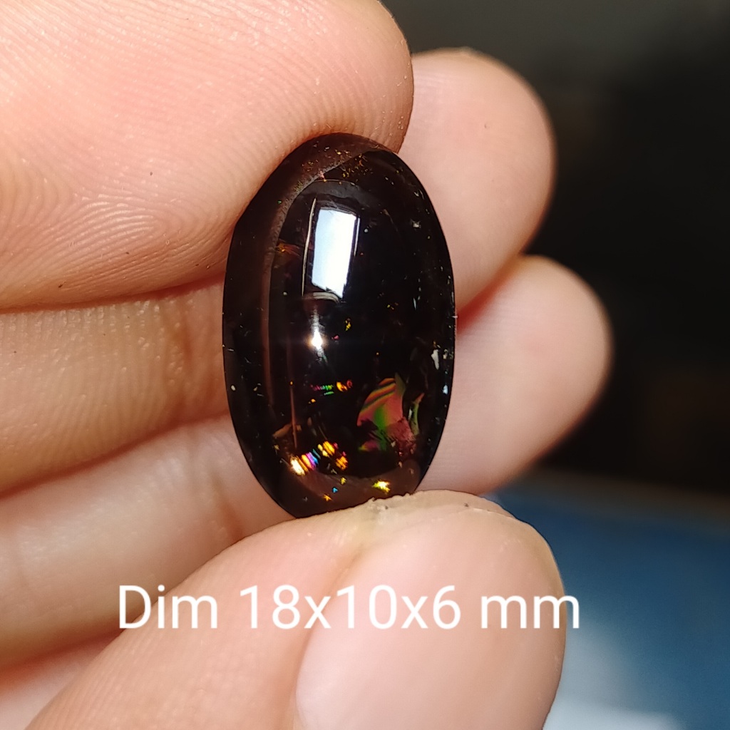 BATU KECUBUNG PELANGI HITAM ANTIK cek batu lainnya ada ruby wulung bacan akik zamrud katilayu cincin