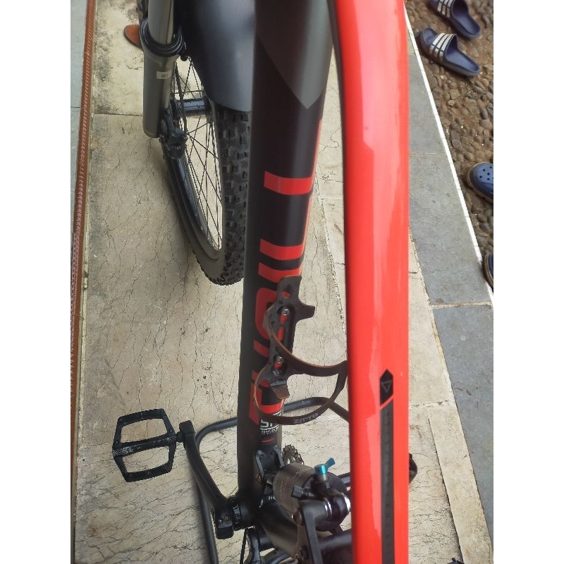 Thrill Fervent Elite T140