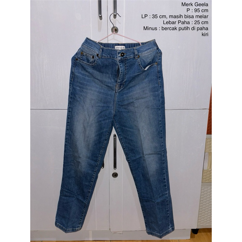 Preloved jeans by Fr