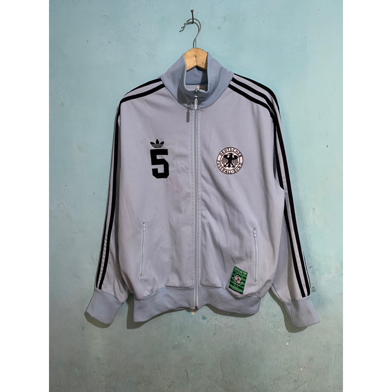 Tracktop Adidas Germany second