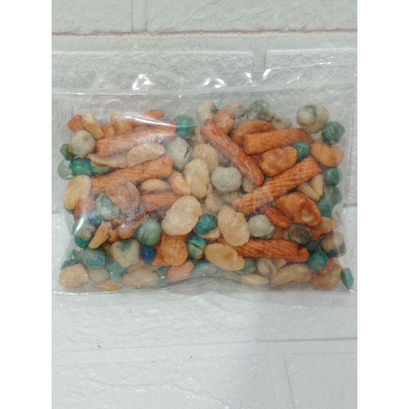 

kacang mix