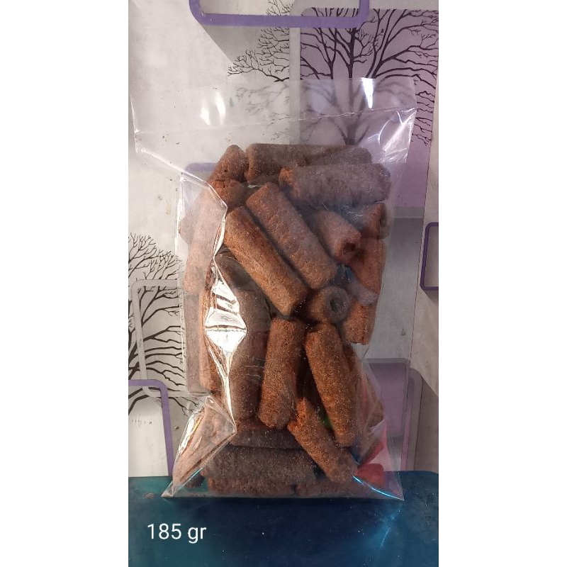 

snack cemilan 10ribuan stick roll momogi coklat / cocopandan