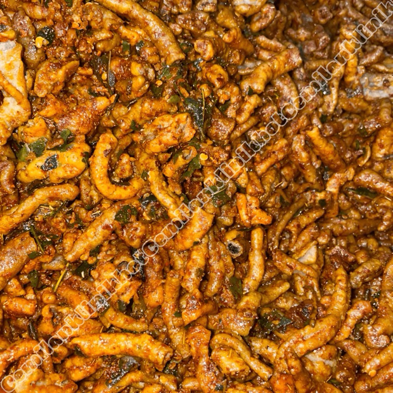 

KRIPIK USUS PEDAS b DAUN JERUK 250 GRAMhhh