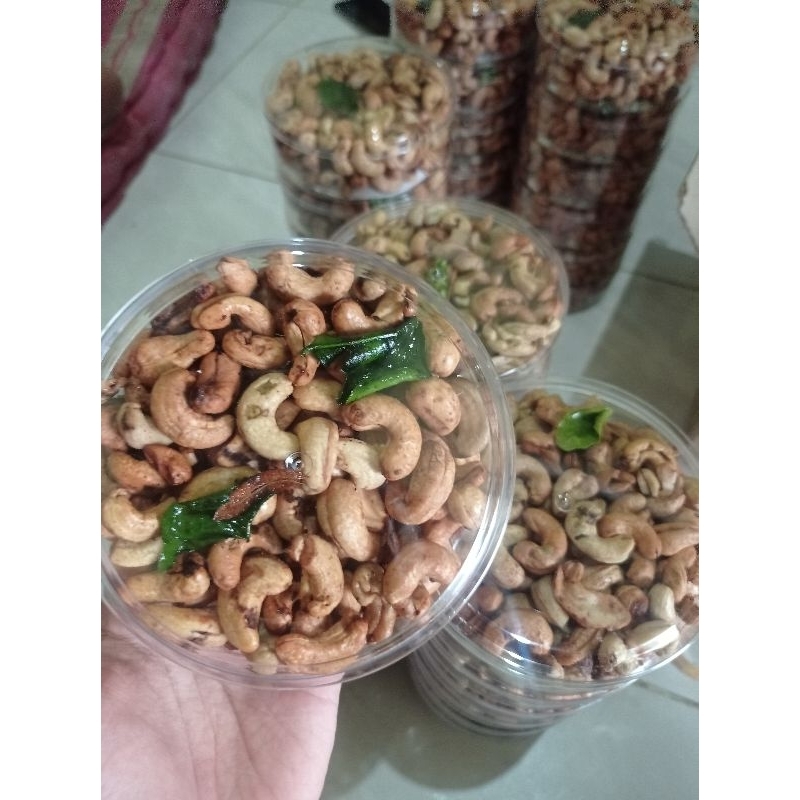 

KACANG MENTE GORENG WONOGIRI SUPER PREMIUM PACK 100 GR
