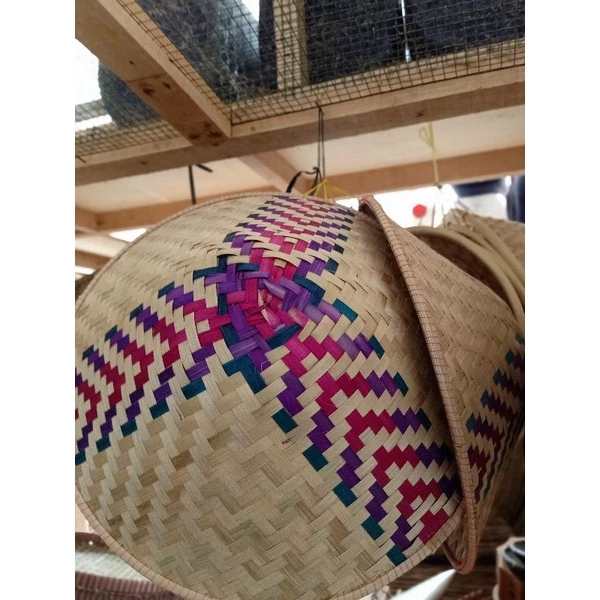 Caping Bambu Anyaman Motif Topi Petani Caping Ujung Lancip Topi Bambu Tudung Petani Ukuran Dewasa Be