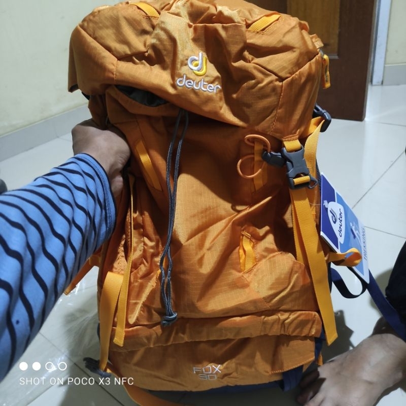 deuter fox 30L