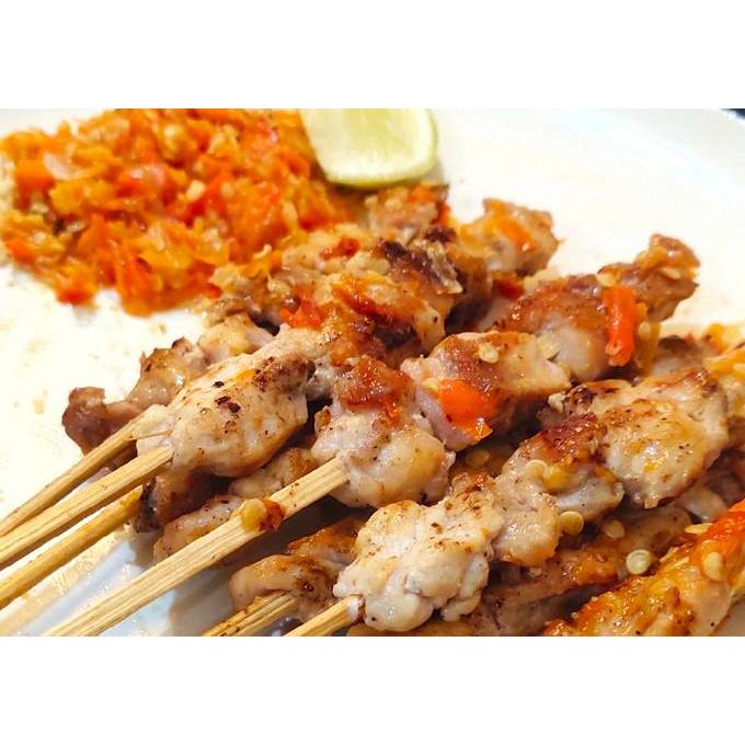 

Sate Daging Ayam / Tusuk siap makan