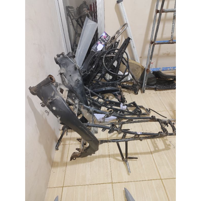 rangka/sasis vixion NVL NVA ori