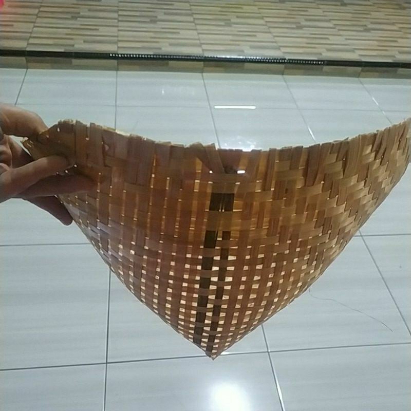 kukusan bambu/alat kukus nasi/alat kukus ketan/hiasan lampu/kerucut