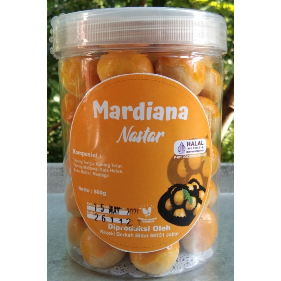 

KUE NASTAR