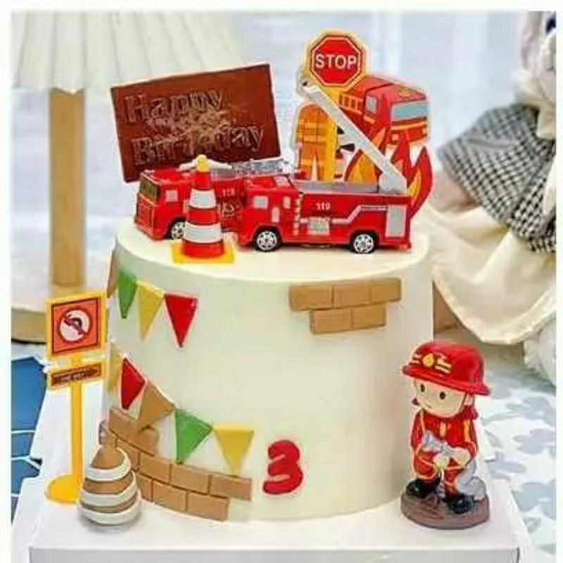 {JS} Pajangan Kue Ulang Tahun Fire Man Pemadam Kebakaran / Hiasan Kue Ulang Tahun Anak Damkar Fire F
