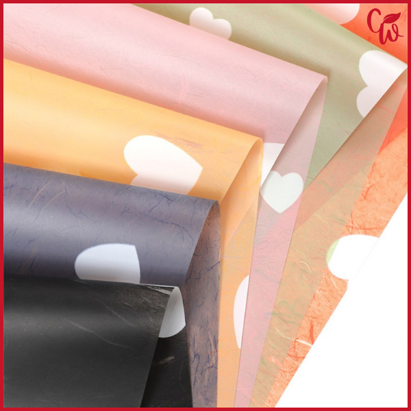 

Kertas Buket Bunga Motif Love Cellophane Flower Wrapping Paper Waterproof Ecer KB6091