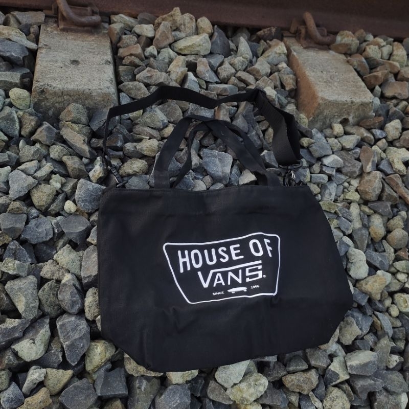House of vans totebag/slingbag