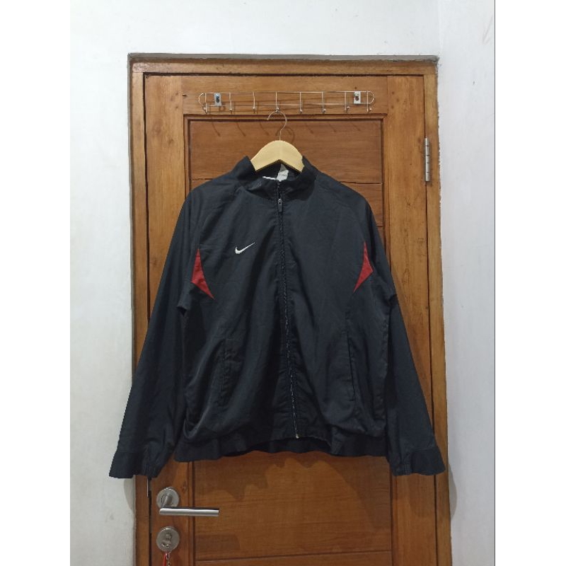 VINTAGE NIKE T90 SWOOSH ZIP UP JACKET (JAKET OUTDOOR)