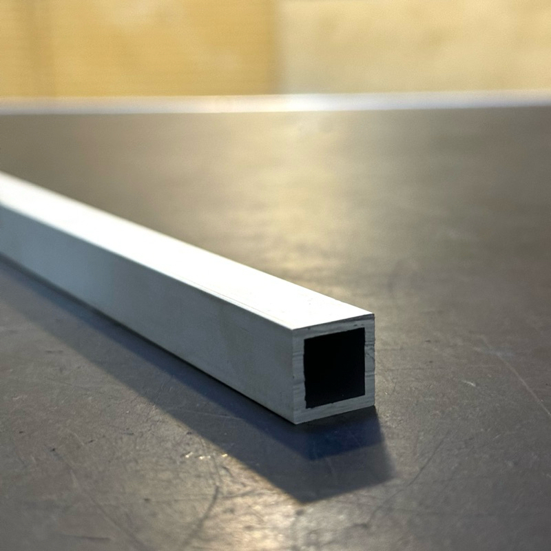 Hollow / Pipa Kotak Aluminium 6063 Ukuran 15 mm x 15 mm x Tebal 2 mm harga panjang per 10 CM