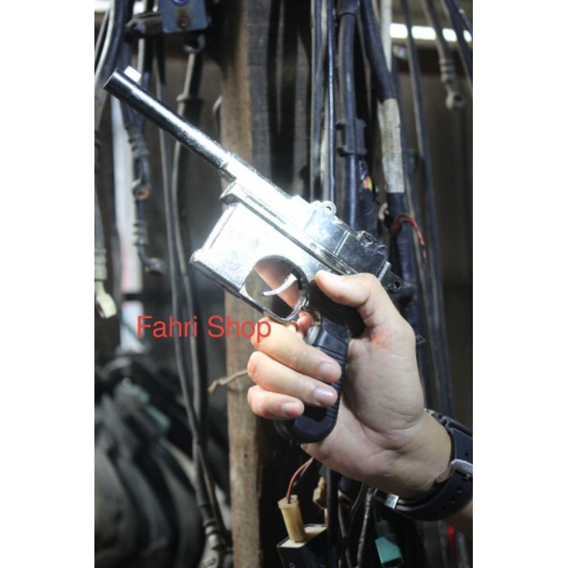 korek pistol model mauser
