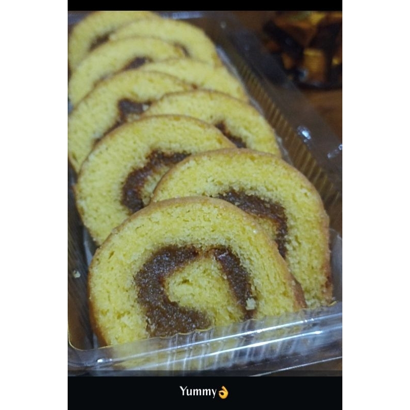 

Bolu Gulung Nanas