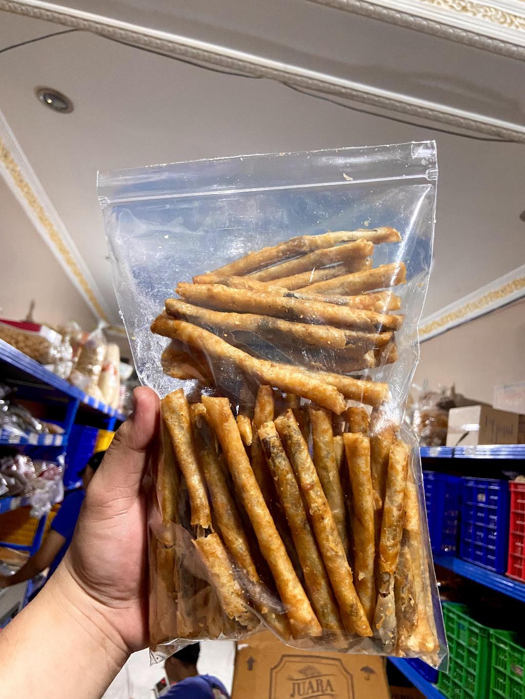

Piscok Pisang Aroma isi Cokelat 150 Gram