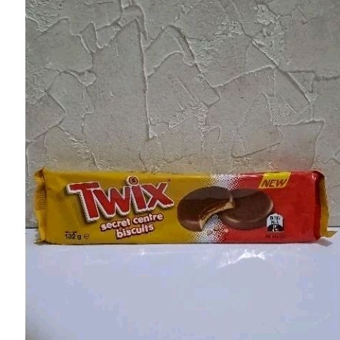 

TWIX SECRET CENTRE BISCUITS