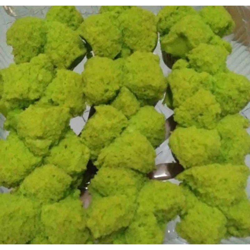 

Bolu Kukus Pandan Suji Isi 5 Pcs