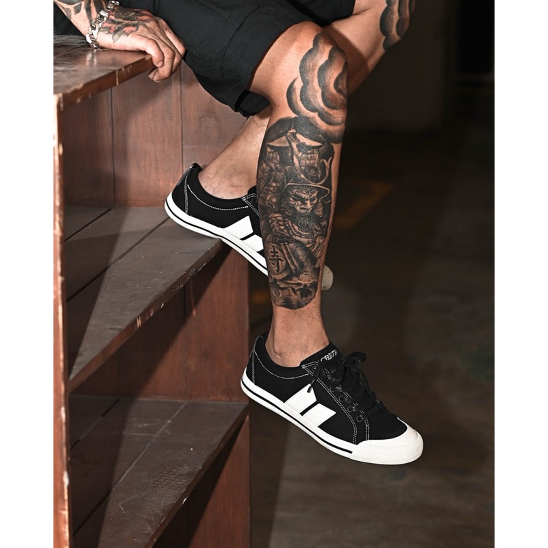 Macbeth Eliot Black White Special edition 2024 ORIGINAL