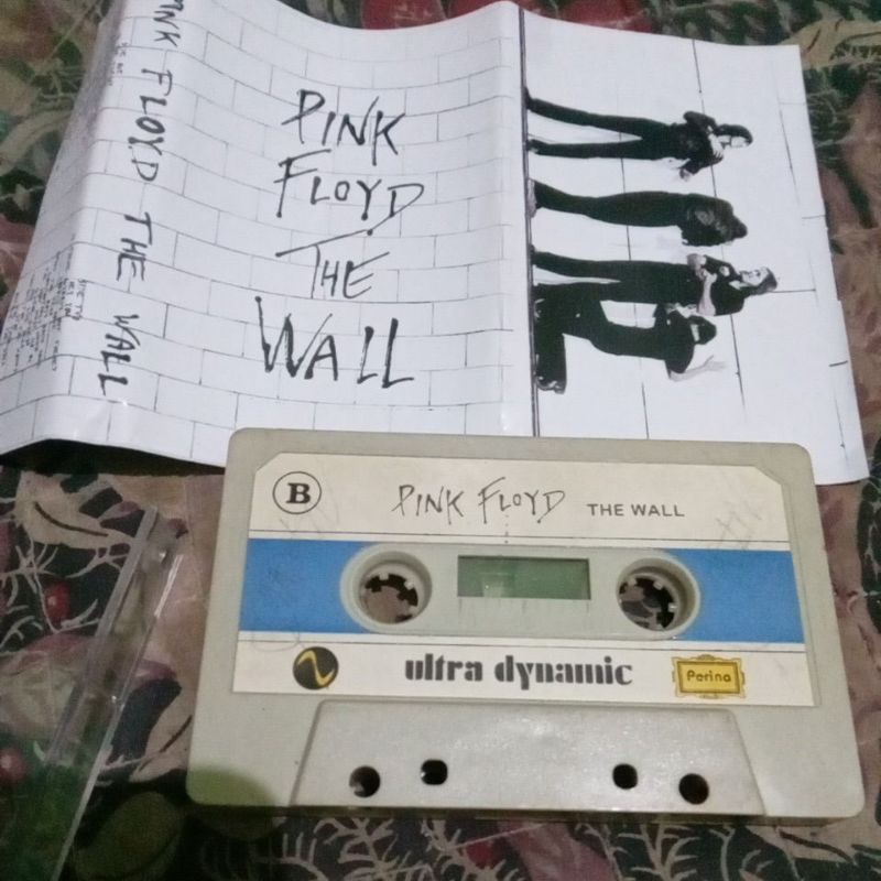 KASET PITA  PINK  FLOYD  THE  WALL