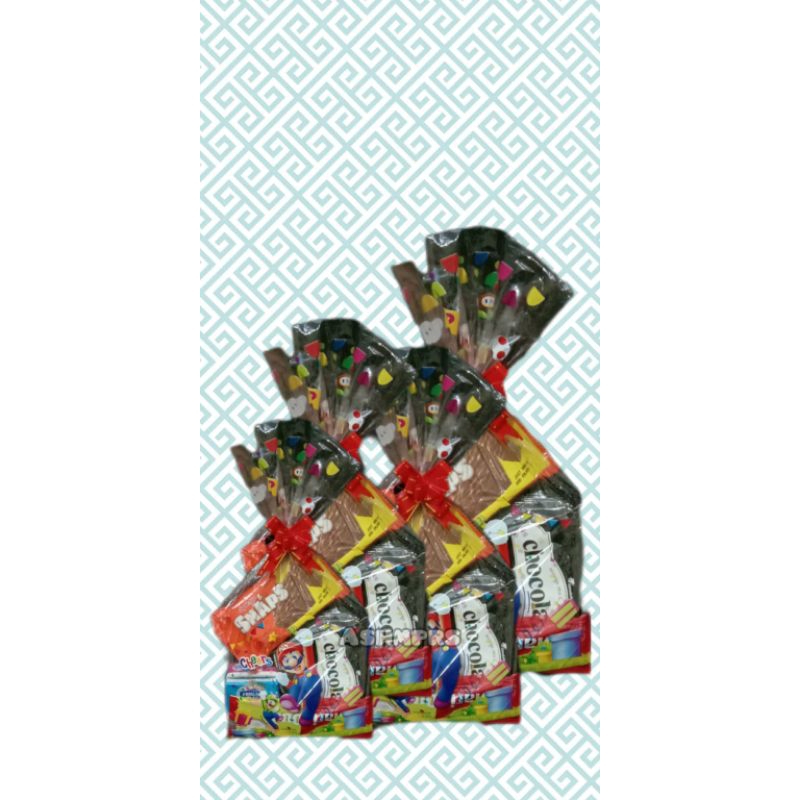 

Paket Gift/Hampers Ulang Tahun Snack Murah D