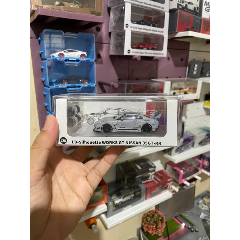 cm model nissan 35GT-RR (non sealed)