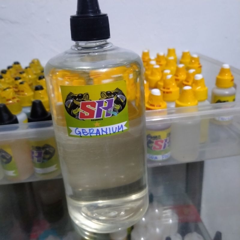 Essen atsiri biangan Geranium 100 ml, 30ml