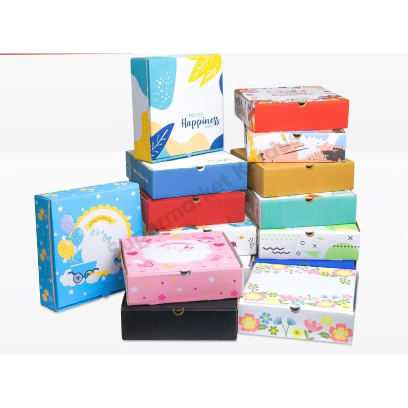 

Box Hampers 24x24x7 Kardus Kado Hadiah Ultah Kelahiran