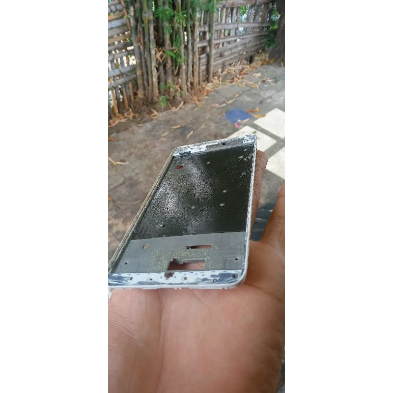 frame Bezel tatakan Lcd Xiaomi redmi 4a original copotan