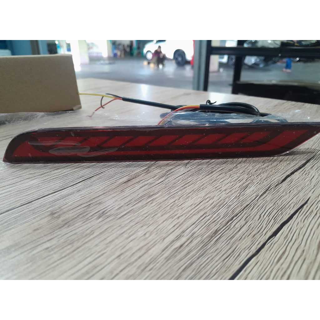 BUMPER LAMP INNOVA ZENIX