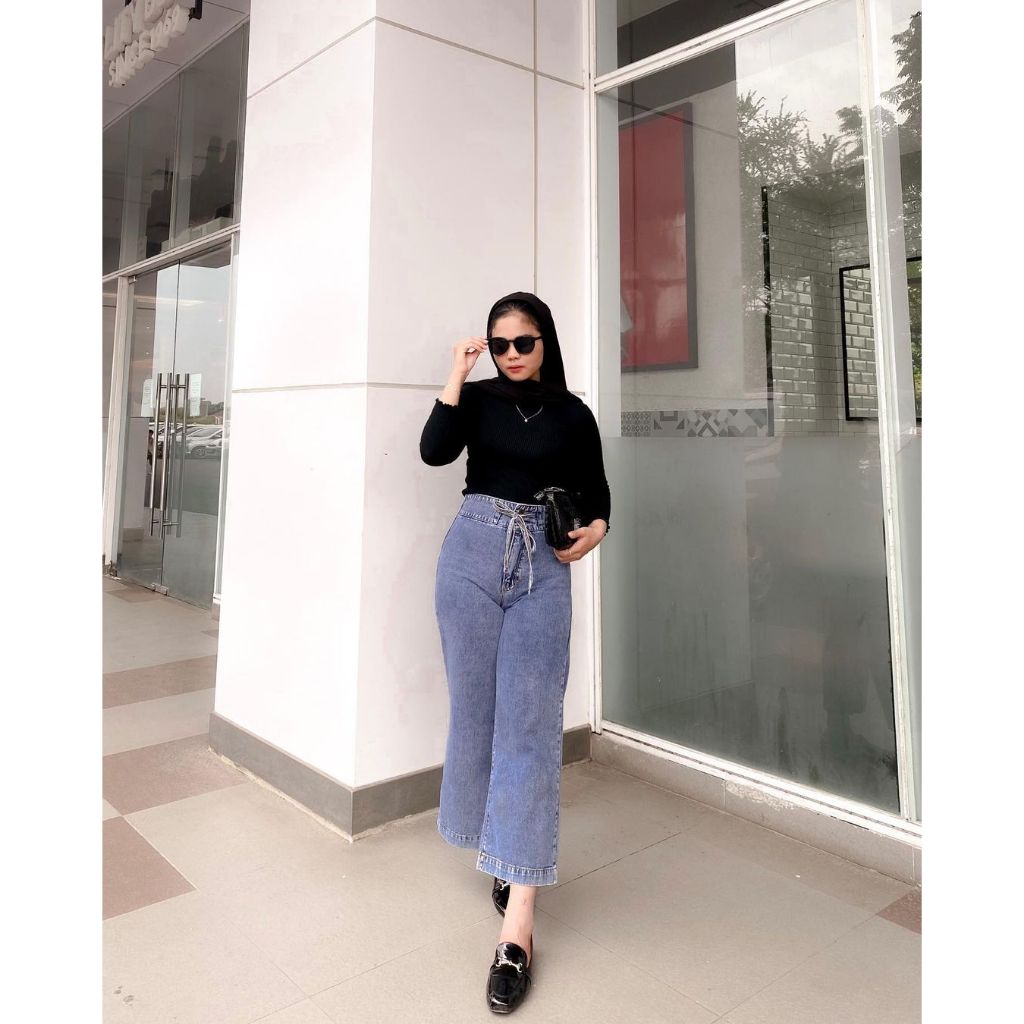 OSSO JEANS - Alice Kulot Jeans Tali Warna Snowblue