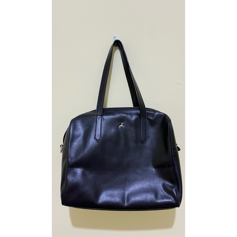 Preloved Povilo Bag Hitam