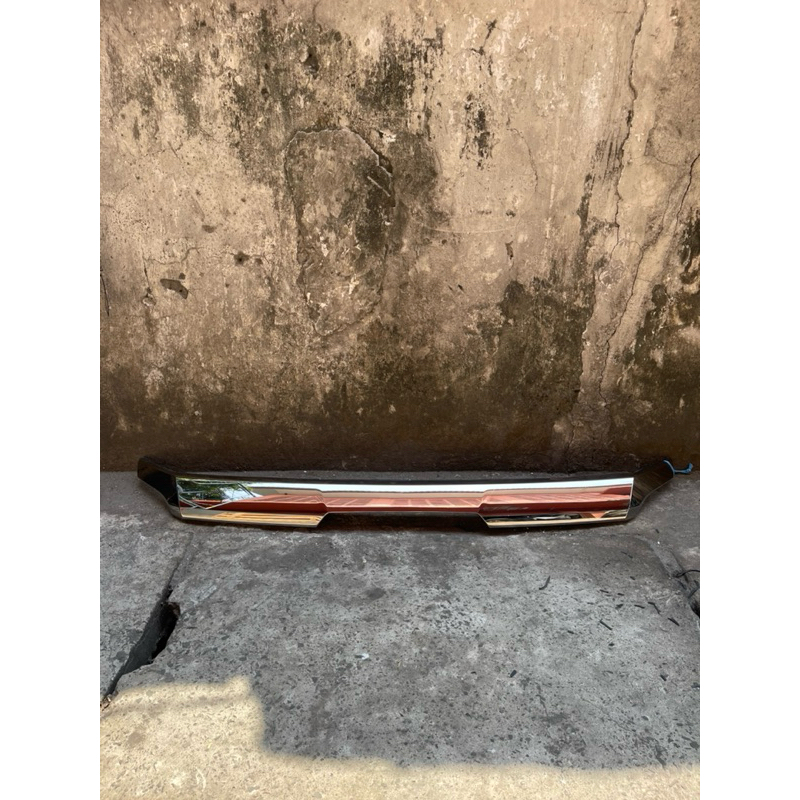 List moulding chrome kapmesin toyota vellfire 2015-2017 original