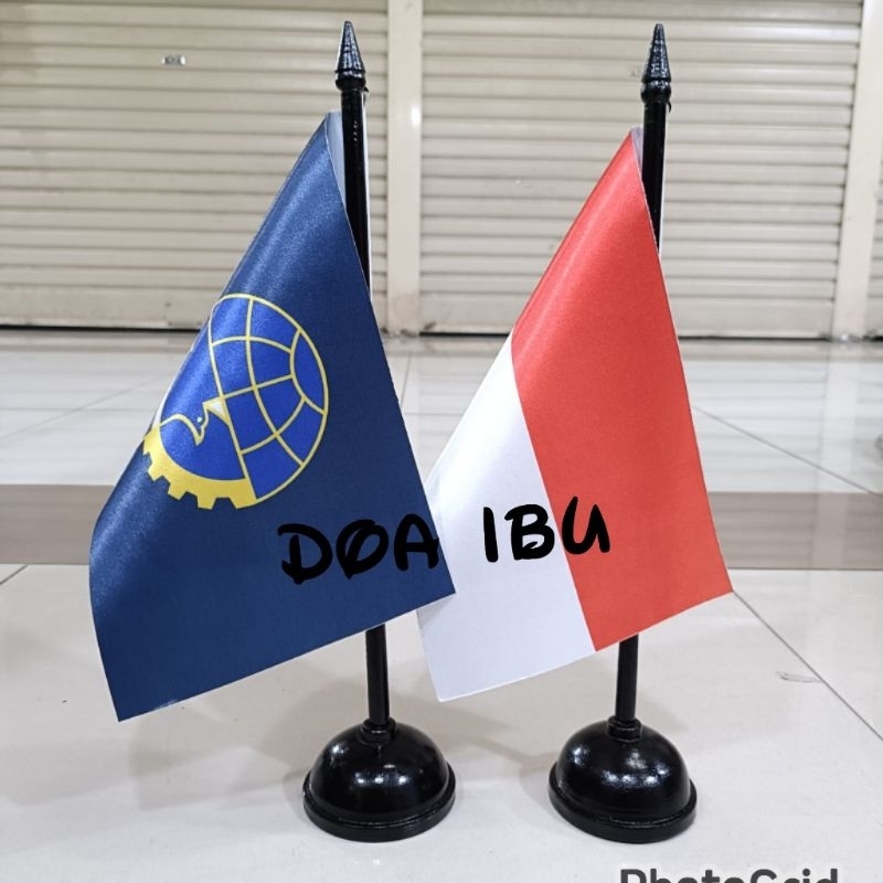 

best seller bendera merah putih+bendera logo Dinas Perhubungan+tiang kayu meja