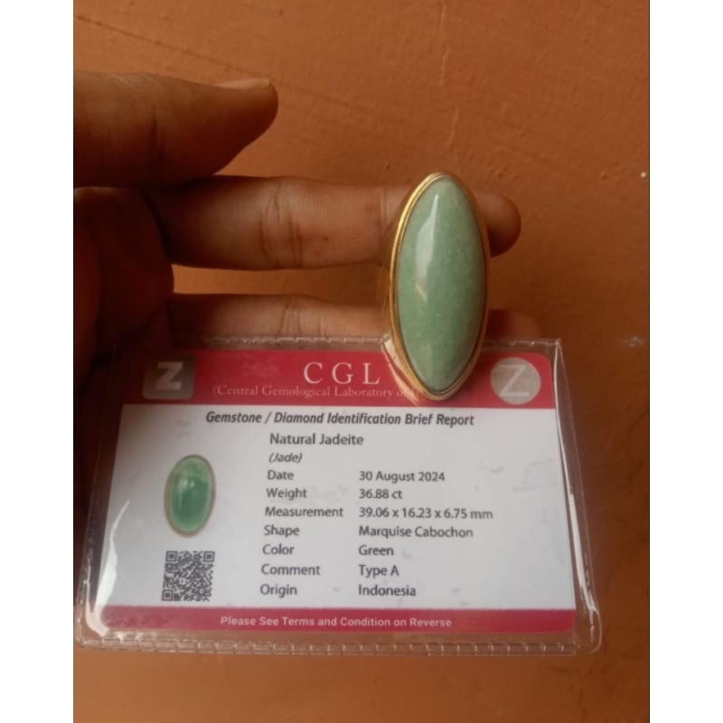 Giok Nabire Apple Green Natural Jadeite Jade Type A