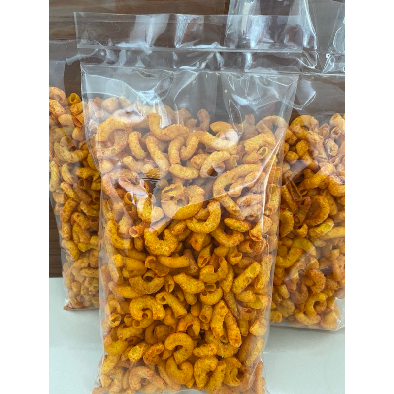 

MAKARONI BANTET PEDAS 250GRAM / MAKARONI BANTET ASIN GURIH