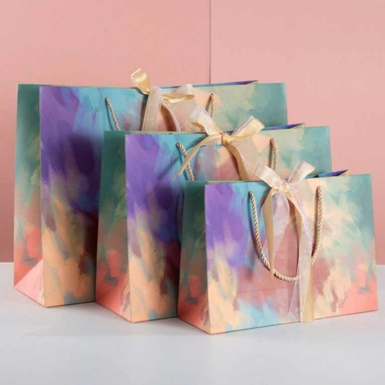 

PREMIUM PAPERBAG GRADASI / PAPERBAG HAMPERS / SOUVENIR / PB01