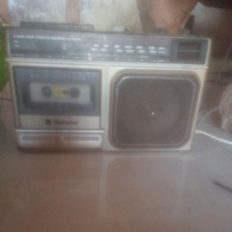 radio tape jadul national