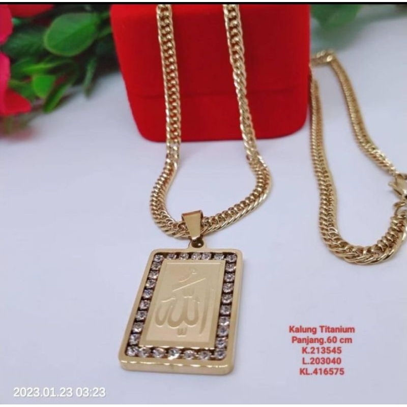 kalung hijab panjang titanium