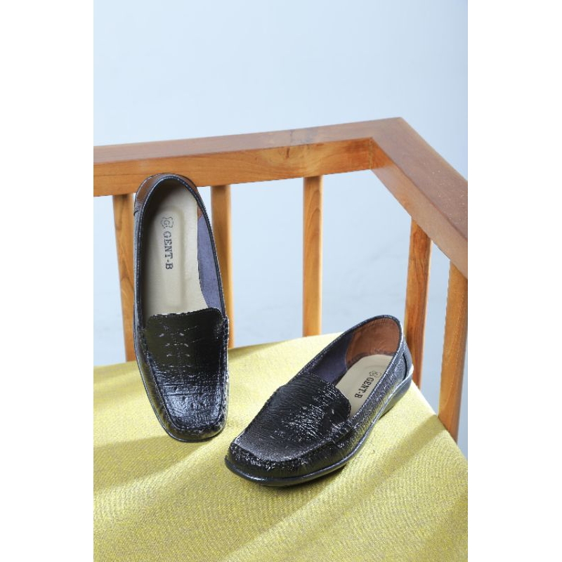 sepatu cewek  sepatu cewek Korean style kekinian sepatu cewek flat shoes sepatu cewek kekinian sepat