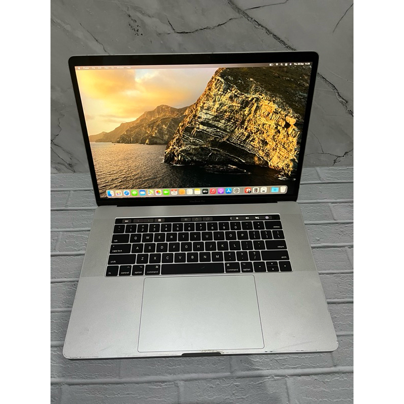 MacBook Pro 15-inch 2018 core i7 2.6Ghz Ram 16GB SSD 512GB Second